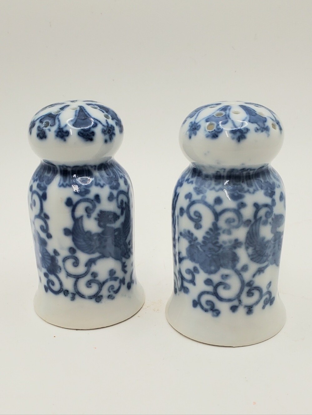 Vintage Phoenix Bird Salt and Pepper Shakers Blue White Porcelain Japan Knob Top